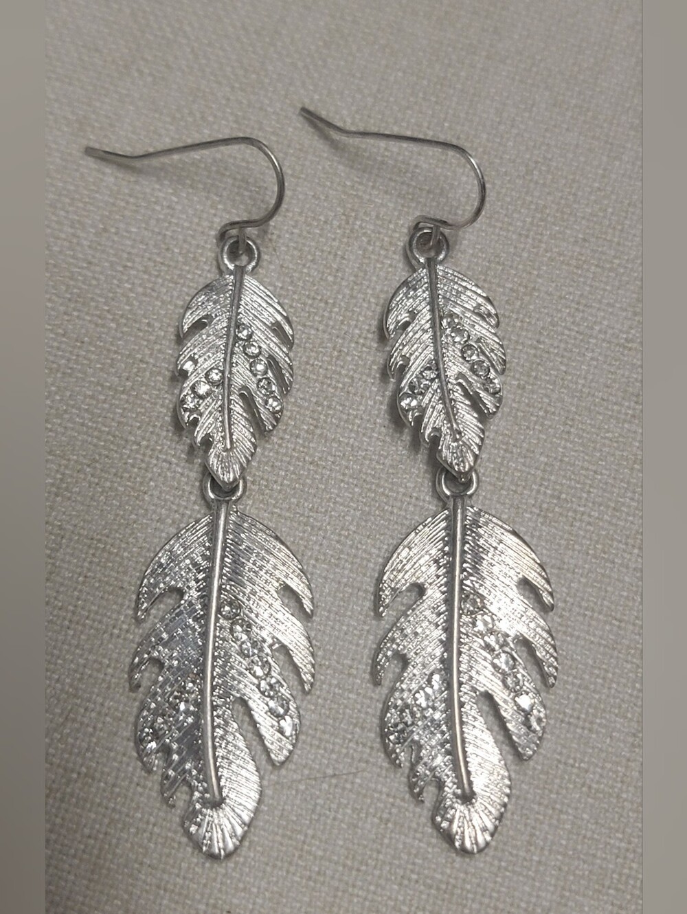 Silver Feather Drop Earrings - Elegant Women Jewelry